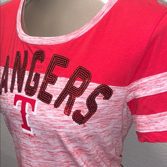 New Era Genuine Merchandise Red and White Sequined Texas Rangers Tee - Picture 3 of 10